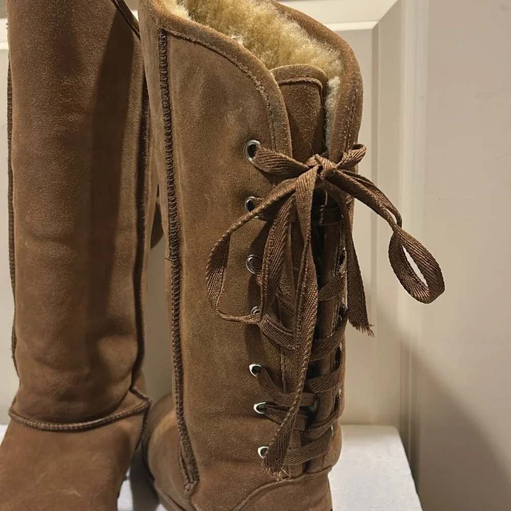 Checklist womens crisscross ties back suede Sherpa faux fur lined boots size 7